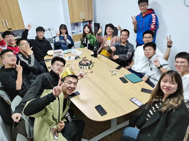 金铲铲之战 “高校杯”八强专访——浙江大学.Zed