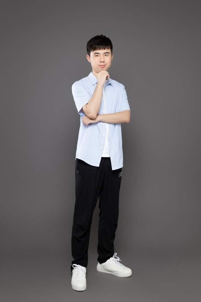 金铲铲之战“高校杯”八强专访——武汉大学.JkLove